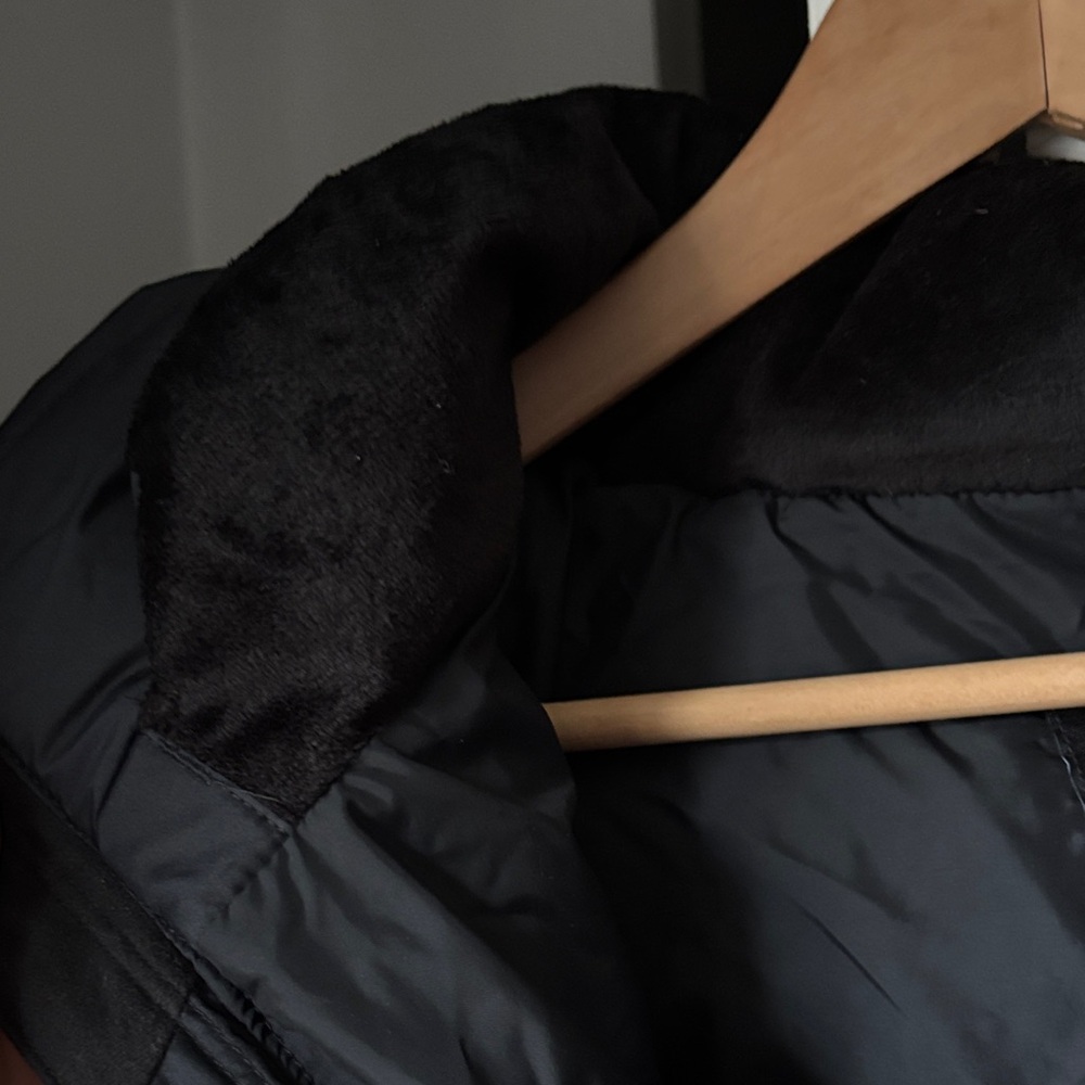The North Face Black Puffer Coat - Picture 8 of 12